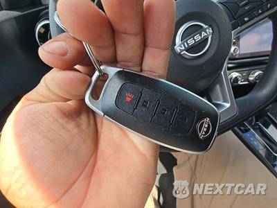 2023 Nissan Kicks SV - zdjęcie 5 z 17 - miniatura