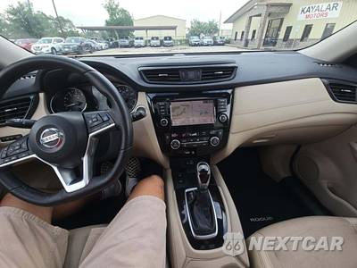 2019 Nissan Rogue SL - zdjęcie 7 z 19 - miniatura