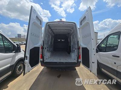 2024 Mercedes-Benz Sprinter 2500 Cargo Van 144.0" WB - zdjęcie 13 z 19 - miniatura