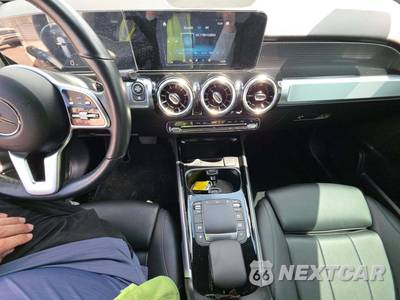 2023 Mercedes-Benz GLB 250 4MATIC - zdjęcie 10 z 22 - miniatura