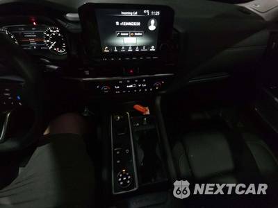 2025 Nissan Pathfinder SL - zdjęcie 10 z 21 - miniatura