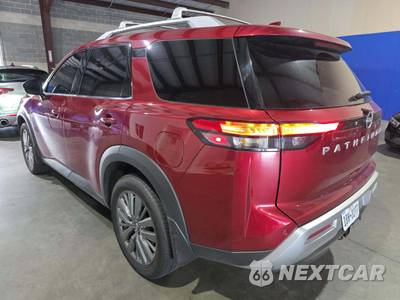 2025 Nissan Pathfinder SL - zdjęcie 2 z 21 - miniatura