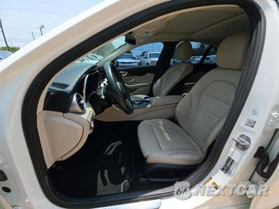 2021 Mercedes-Benz C 300 Sedan - zdjęcie 3 z 17 - miniatura