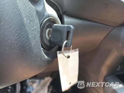 2024 Nissan Versa S - zdjęcie 8 z 20 - miniatura