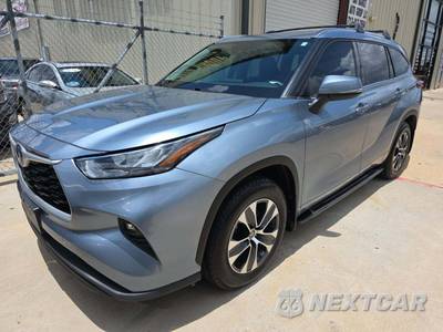 2020 Toyota Highlander Hybrid XLE - zdjęcie 1 z 21 - miniatura