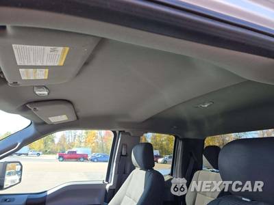 2019 Ford F-150 XL Extended Cab Medium Bed w/Rear Doors - zdjęcie 11 z 25 - miniatura