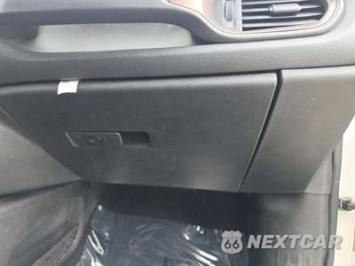 2023 Jeep Renegade Upland Edition - zdjęcie 19 z 25 - miniatura