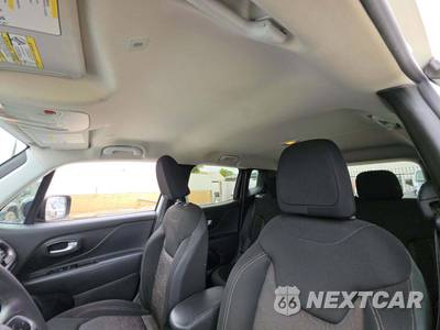 2023 Jeep Renegade Upland Edition - zdjęcie 11 z 25 - miniatura