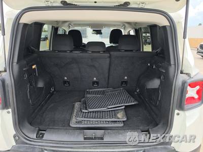 2023 Jeep Renegade Upland Edition - zdjęcie 14 z 25 - miniatura