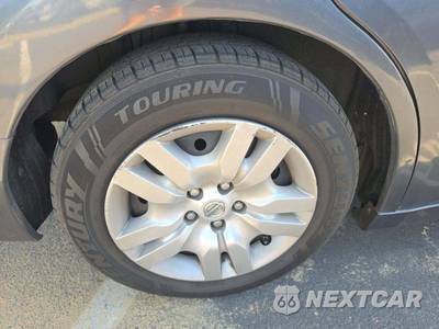 2011 Nissan Altima 2.5 Sedan - zdjęcie 27 z 29 - miniatura