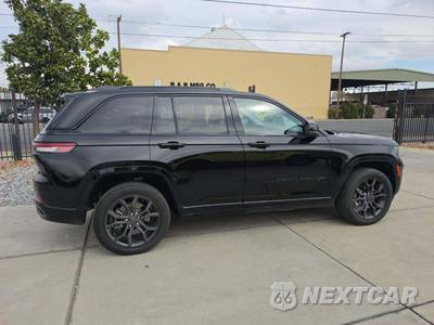 2023 Jeep Grand Cherokee 4xe 30th Anniversary - zdjęcie 4 z 23 - miniatura