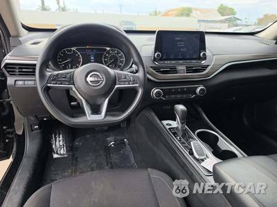 2023 Nissan Altima SV - zdjęcie 10 z 25 - miniatura