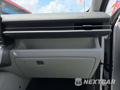 2025 Hyundai Kona SEL - zdjęcie 16 z 22 - miniatura