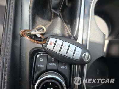 2016 Nissan Maxima 3.5 Platinum - zdjęcie 8 z 29 - miniatura