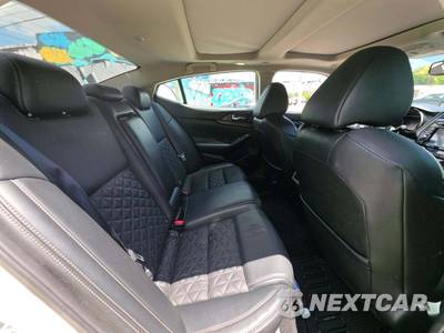 2016 Nissan Maxima 3.5 Platinum - zdjęcie 16 z 29 - miniatura