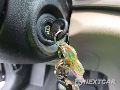 2018 Hyundai Elantra SE Sedan - zdjęcie 8 z 29 - miniatura