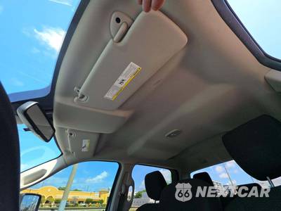 2019 Ram 1500 Classic Express Crew Cab Short Bed - zdjęcie 8 z 32 - miniatura
