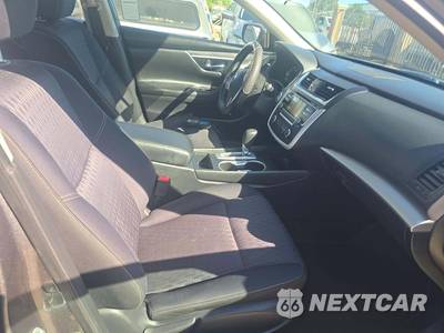 2016 Nissan Altima 2.5 S - zdjęcie 15 z 23 - miniatura