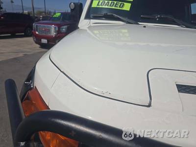 2008 Toyota FJ Cruiser w/Rear Doors - zdjęcie 18 z 21 - miniatura