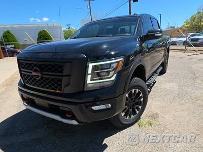 2021 Nissan TITAN PRO-4X Crew Cab Short Bed