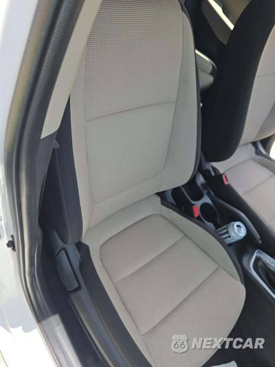 2022 Hyundai Accent SE - zdjęcie 15 z 18 - miniatura