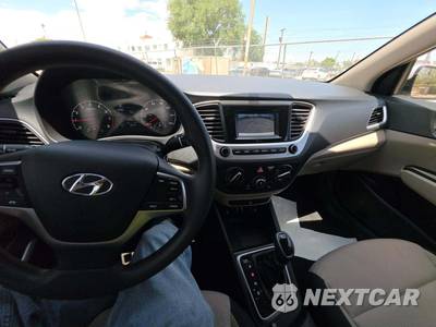 2022 Hyundai Accent SE - zdjęcie 7 z 18 - miniatura