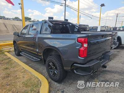 2021 Chevrolet Silverado 1500 LT Trail Boss Crew Cab Short Bed 2LT - zdjęcie 2 z 23 - miniatura