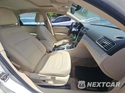 2013 Volkswagen Passat TDI SE w/Sunroof - zdjęcie 18 z 20 - miniatura