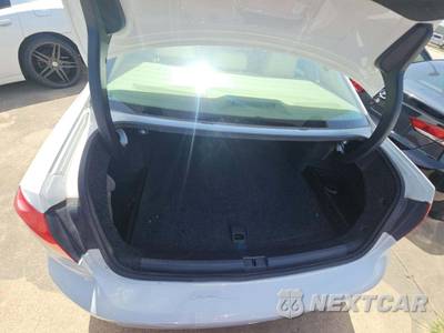 2013 Volkswagen Passat TDI SE w/Sunroof - zdjęcie 14 z 20 - miniatura