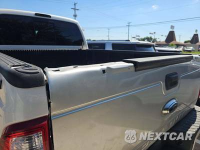 2015 Ford Super Duty F-250 Platinum Crew Cab Medium Bed - zdjęcie 24 z 38 - miniatura