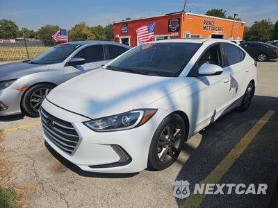 2017 Hyundai Elantra Value Edition Sedan - zdjęcie 1 z 23 - miniatura