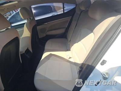2017 Hyundai Elantra Value Edition Sedan - zdjęcie 13 z 23 - miniatura