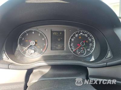 2014 Volkswagen Passat 1.8T S - zdjęcie 9 z 19 - miniatura