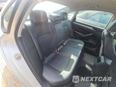 2014 Volkswagen Passat 1.8T S - zdjęcie 15 z 19 - miniatura