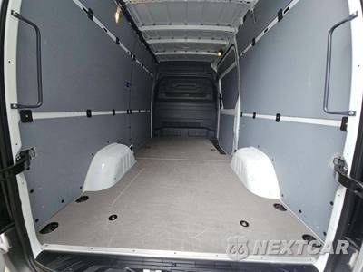 2025 Mercedes-Benz Sprinter 2500 Cargo Van Standard Roof 144.0" WB - zdjęcie 12 z 22 - miniatura