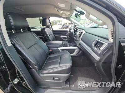 2017 Nissan TITAN PRO-4X Crew Cab Short Bed - zdjęcie 18 z 27 - miniatura