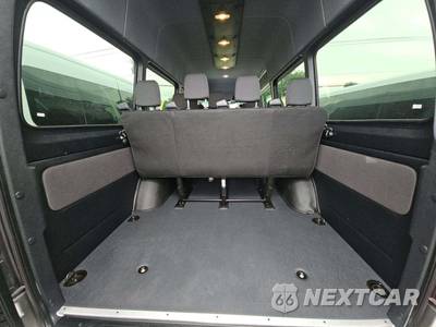 2025 Mercedes-Benz Sprinter 2500 Passenger Van 170.0" WB - zdjęcie 13 z 23 - miniatura