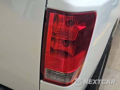 2014 Nissan TITAN S Crew Cab Short Bed - zdjęcie 28 z 32 - miniatura