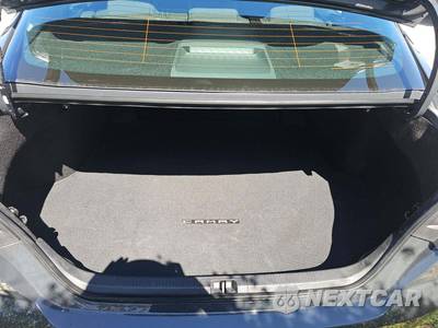 2026 Toyota Camry LE - zdjęcie 14 z 20 - miniatura