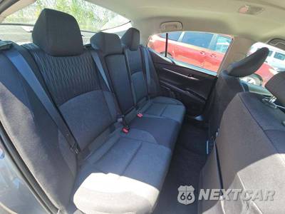 2026 Toyota Camry LE - zdjęcie 16 z 20 - miniatura