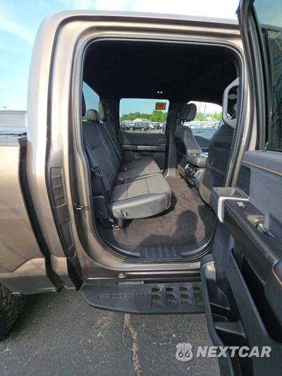 2023 Ford F-150 Tremor Crew Cab Short Bed - zdjęcie 16 z 23 - miniatura