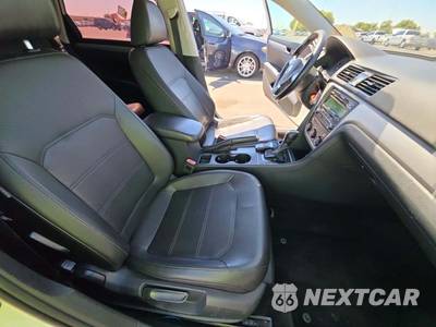2014 Volkswagen Passat 1.8T Wolfsburg Edition - zdjęcie 15 z 28 - miniatura