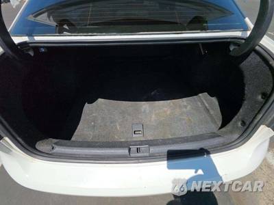 2014 Volkswagen Passat 1.8T Wolfsburg Edition - zdjęcie 11 z 28 - miniatura