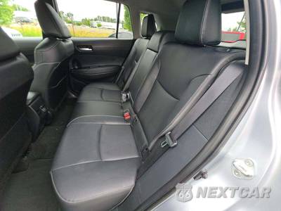 2024 Toyota Corolla Cross XLE - zdjęcie 10 z 18 - miniatura