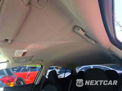 2020 Nissan Versa SV - zdjęcie 11 z 23 - miniatura