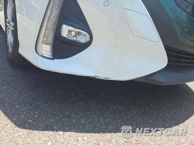 2017 Toyota Prius Prime Advanced - zdjęcie 18 z 27 - miniatura