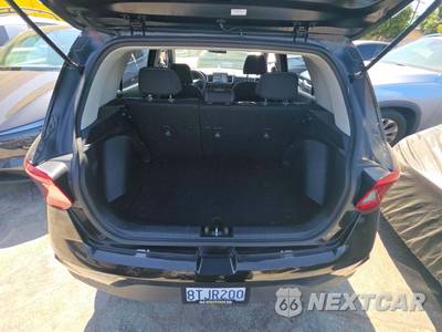 2020 Hyundai Venue SEL - zdjęcie 14 z 26 - miniatura