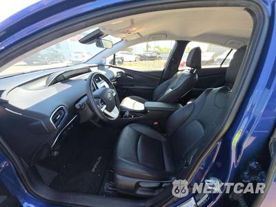 2017 Toyota Prius Three Touring - zdjęcie 3 z 25 - miniatura