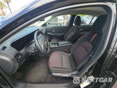 2026 Nissan Sentra SR - zdjęcie 3 z 20 - miniatura