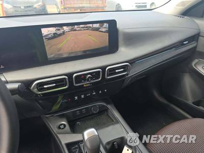 2026 Nissan Sentra SR - zdjęcie 7 z 20 - miniatura